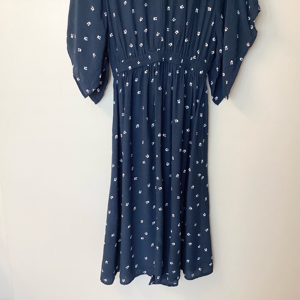 Faithfull the Brand Floral Print Button Front Midi Dress - Blue - 6 - Picture 8 of 11